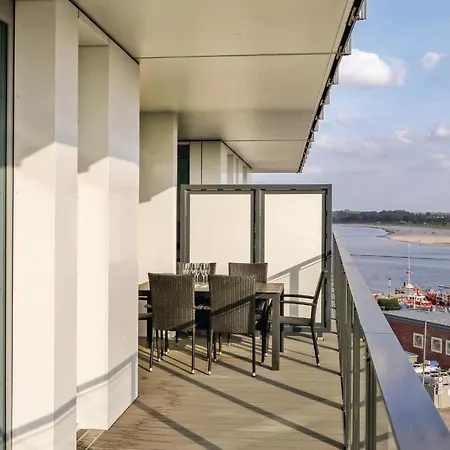2 Bedroom Awesome In Travemuende *